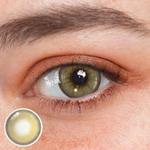 Lentes de contato de cor marrom manteiga